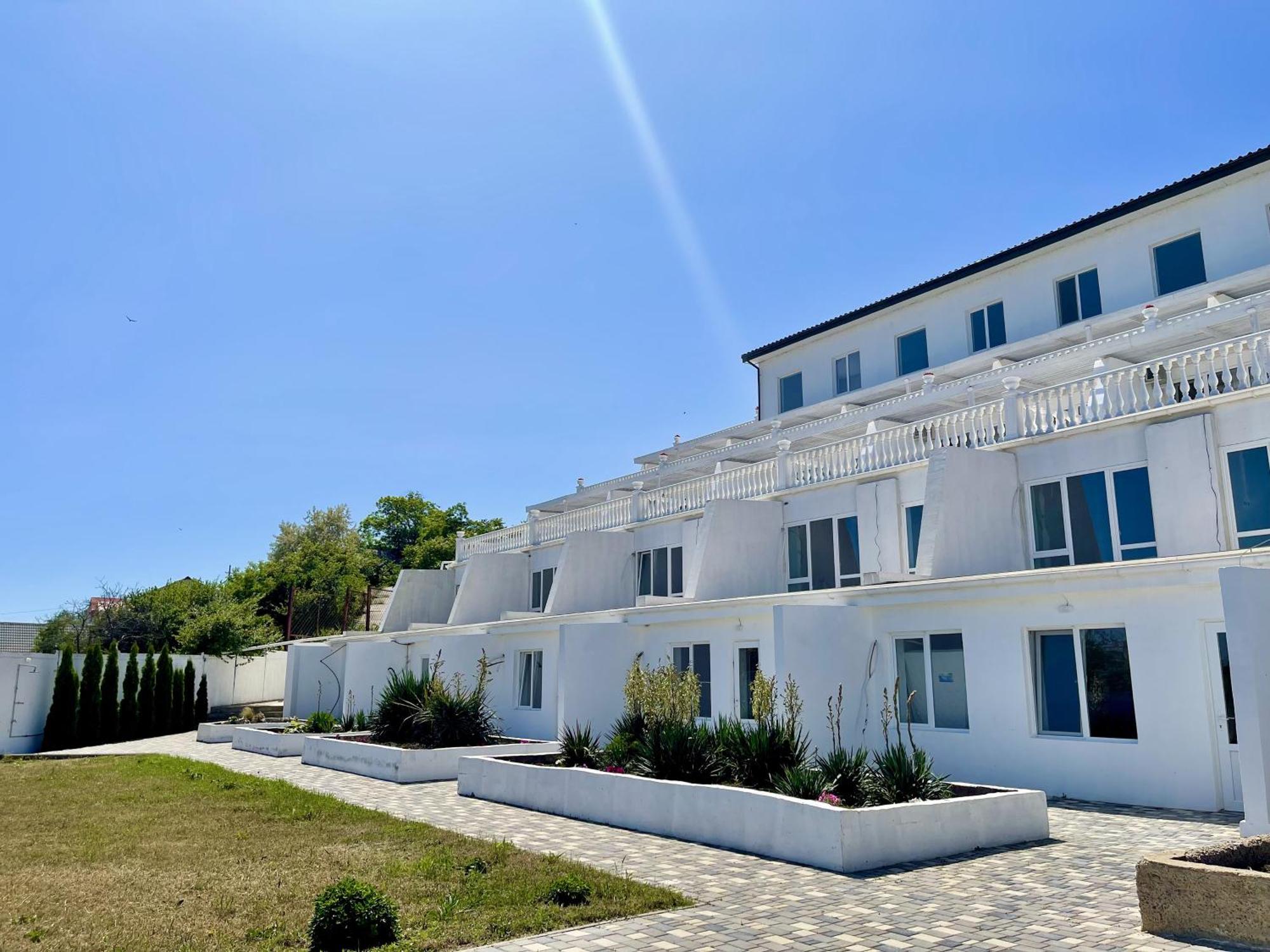 Panorama Briz Hotel Karolino-Buhaz Exterior photo